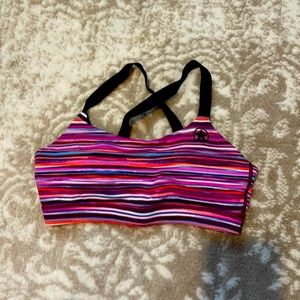 NWOT Savage Barbell Jawbreaker Sports Bra Size S